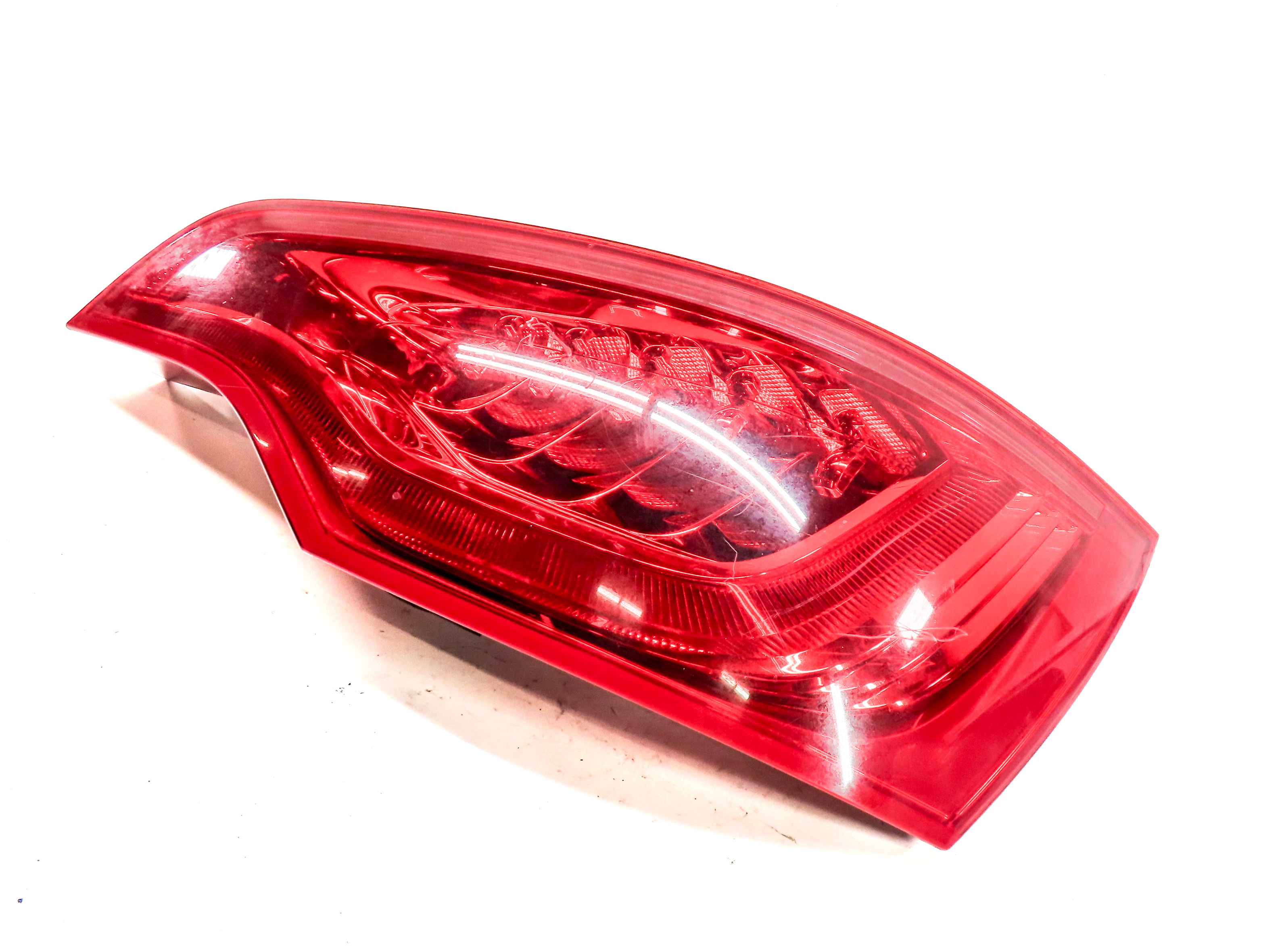 2010-2015 AUDI Q7 (4L) REAR RIGHT PASSENGER TAILLIGHT BRAKE LIGHT LAMP (LED) — exact item pictured